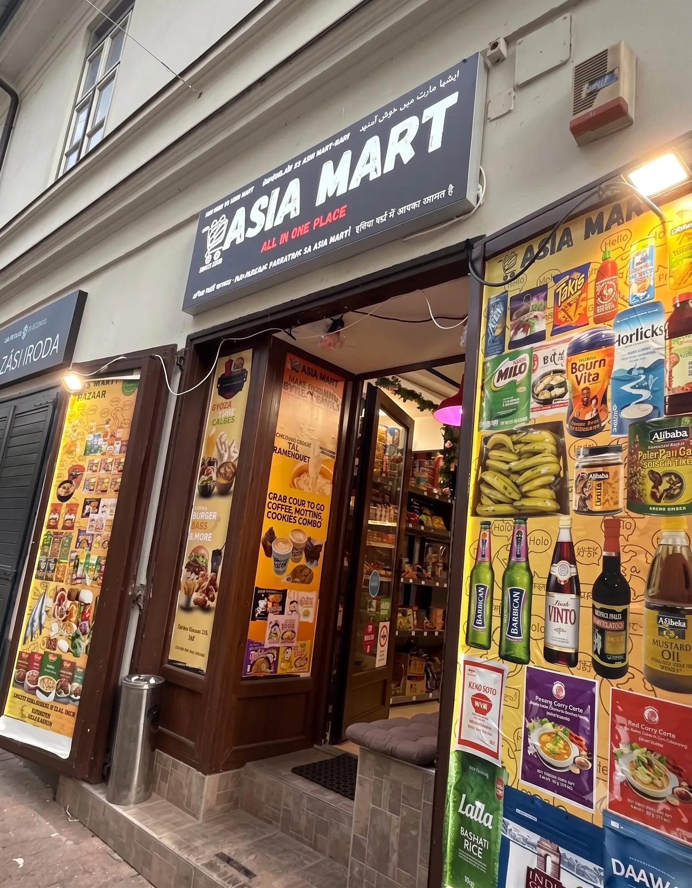 Inside Asia Mart Debrecen